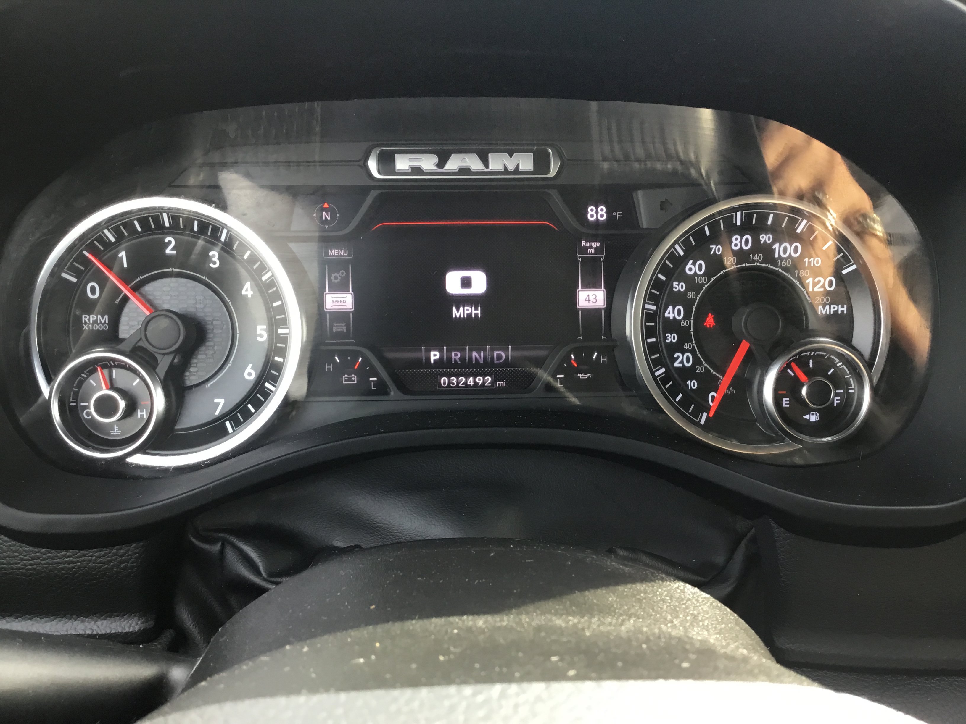 Used 2022 RAM 1500 Big Horn AWD/4WD image 16