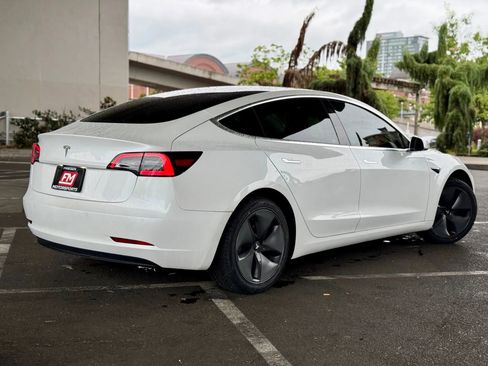 Used 2019 Tesla Model 3 Standard Range Plus image 57