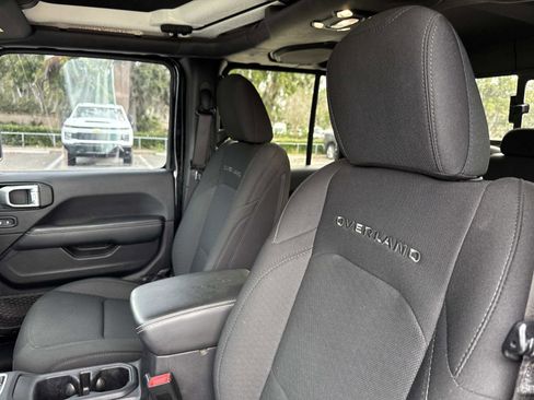 Used 2021 Jeep Gladiator Overland w/ Safety Group image 20