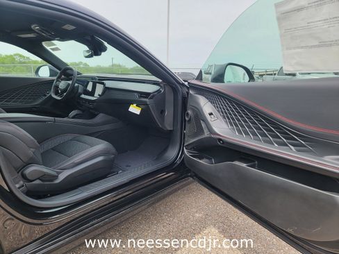 New 2025 Dodge Charger Daytona R/T w/ Quick Order Package 25M R/T image 12