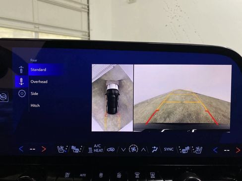 Used 2024 Chevrolet Blazer EV RS image 26