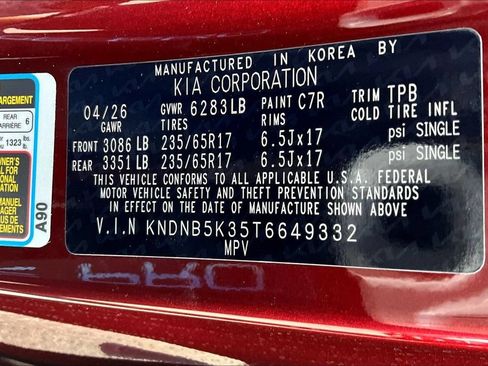 New 2026 Kia Carnival FWD image 8