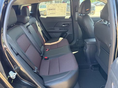New 2026 Nissan Kicks SR w/ SR Premium Package AWD/4WD image 26