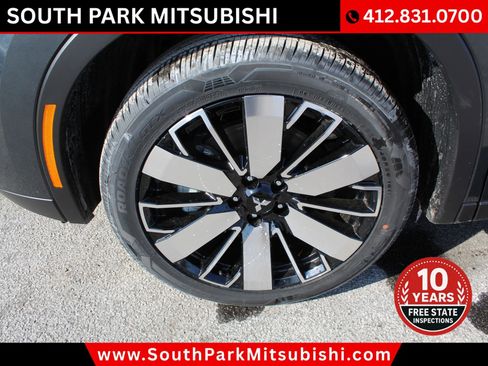 New 2026 Mitsubishi Outlander SE image 31