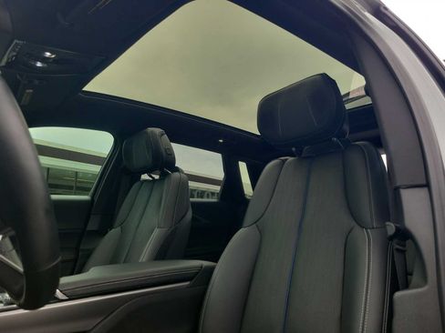 Used 2024 Cadillac Lyriq Sport RWD image 19