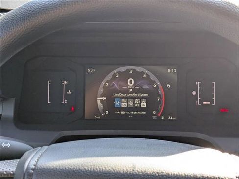 Used 2025 Toyota Tacoma SR5 AWD/4WD image 11