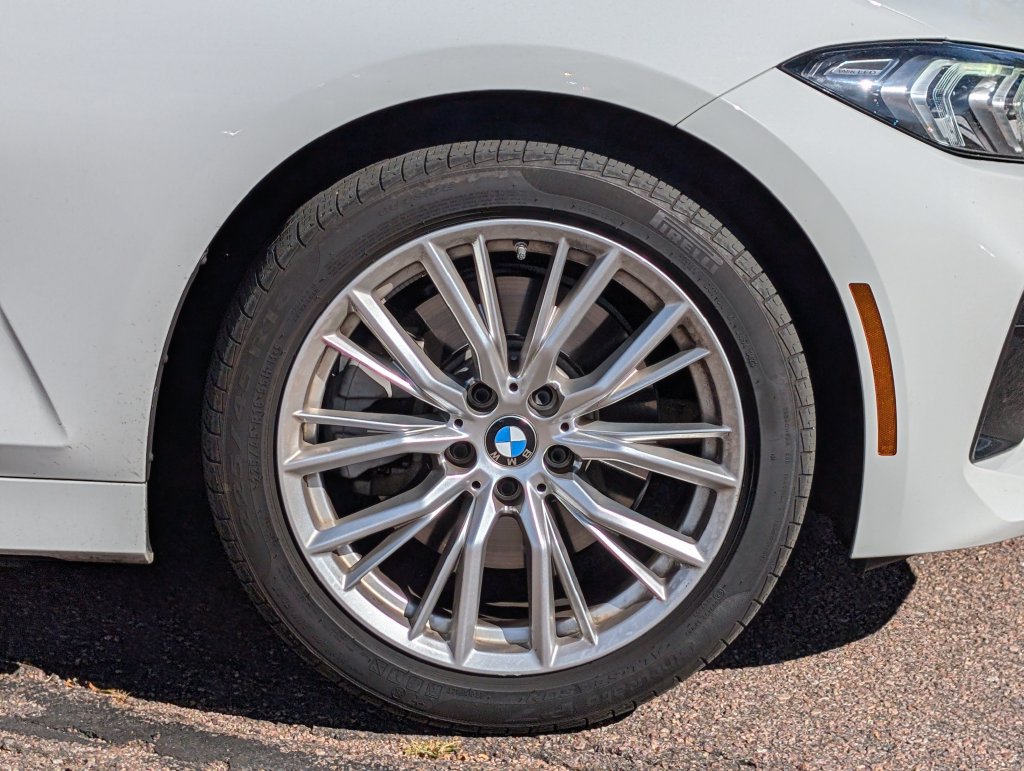 Used 2024 BMW 330i Sedan RWD image 10