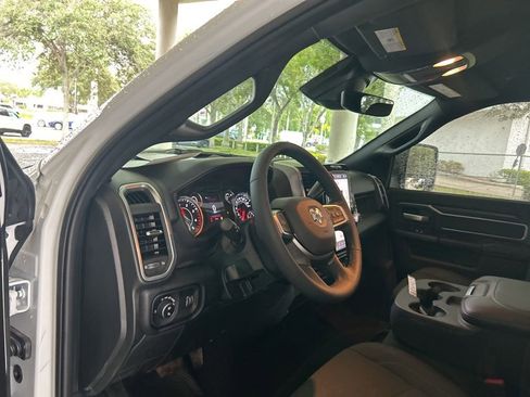 Used 2025 RAM 2500 Big Horn image 6