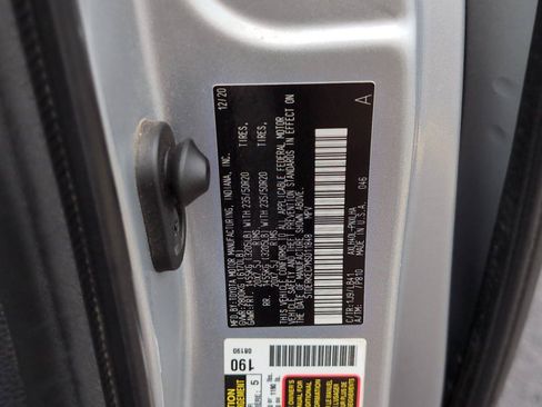 Used 2021 Toyota Sienna Platinum FWD image 13