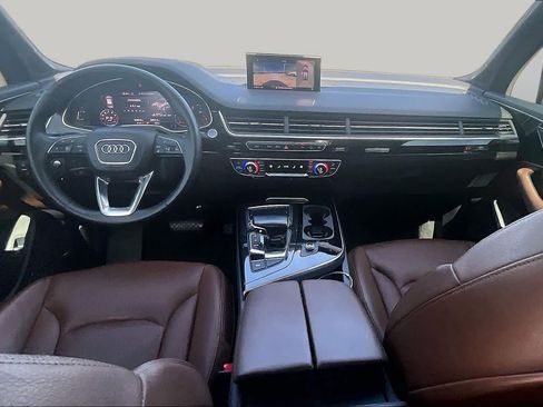 Used 2018 Audi Q7 3.0T Prestige AWD/4WD image 15