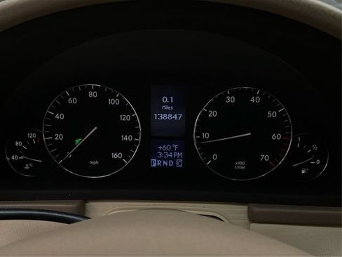 Used 2005 Mercedes-Benz C 320 4MATIC Sedan image 20