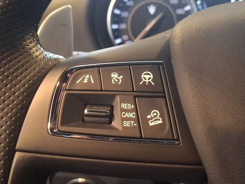 Used 2024 Maserati Levante GT Ultima AWD/4WD image 39
