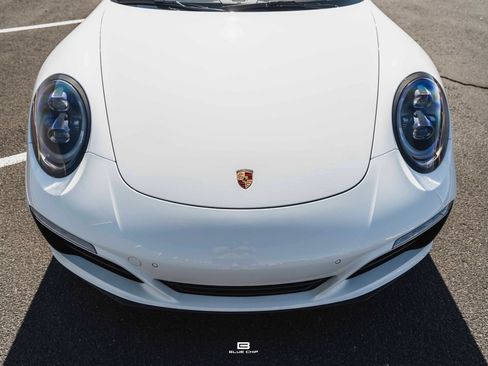 Used 2019 Porsche 911 Targa 4 AWD/4WD image 7