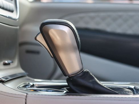 Used 2017 Jeep Grand Cherokee Summit image 21