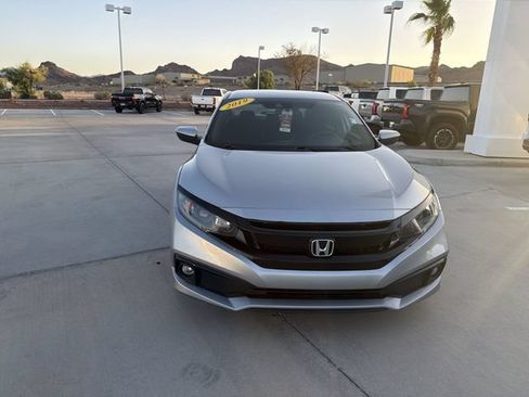 Used 2019 Honda Civic Sport image 2