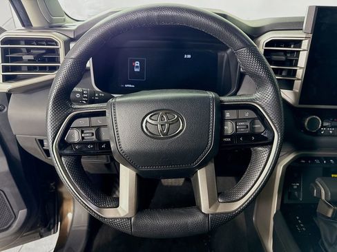 Used 2024 Toyota Tundra Limited image 12