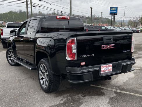 Used 2020 GMC Canyon Denali image 25