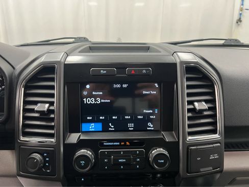 Used 2016 Ford F150 XLT w/ Equipment Group 302A Luxury image 20