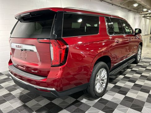 Used 2023 GMC Yukon XL SLT w/ SLT Luxury Package AWD/4WD image 12