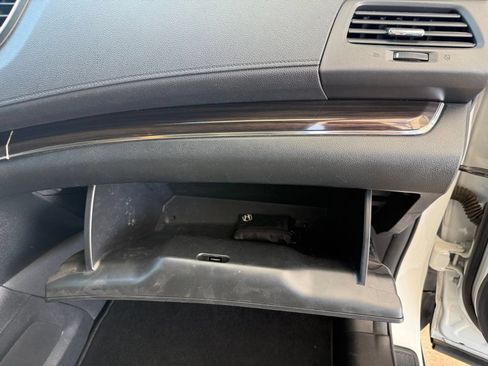 Used 2016 Honda CR-V Touring image 28