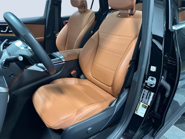 Certified 2025 Mercedes-Benz GLC 350e 4MATIC image 29