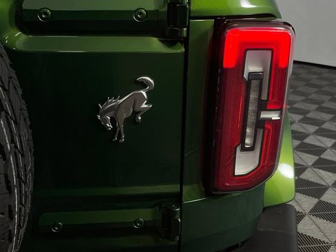 Used 2025 Ford Bronco Outer Banks image 12