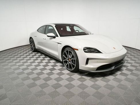 New 2026 Porsche Taycan RWD image 27