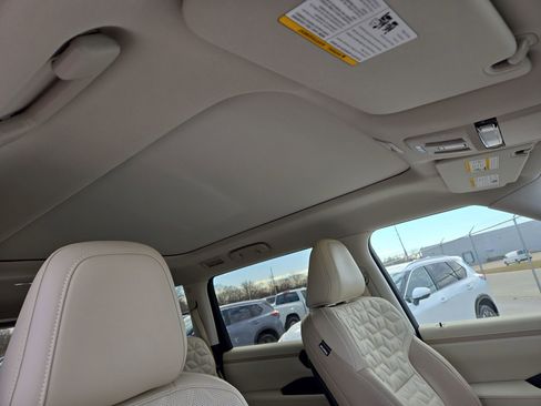 New 2026 Nissan Armada Platinum Reserve image 16