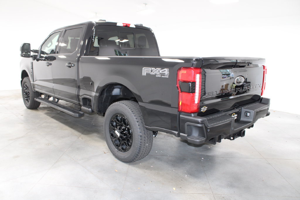 New 2026 Ford F350 Lariat w/ Black Appearance Package AWD/4WD image 6
