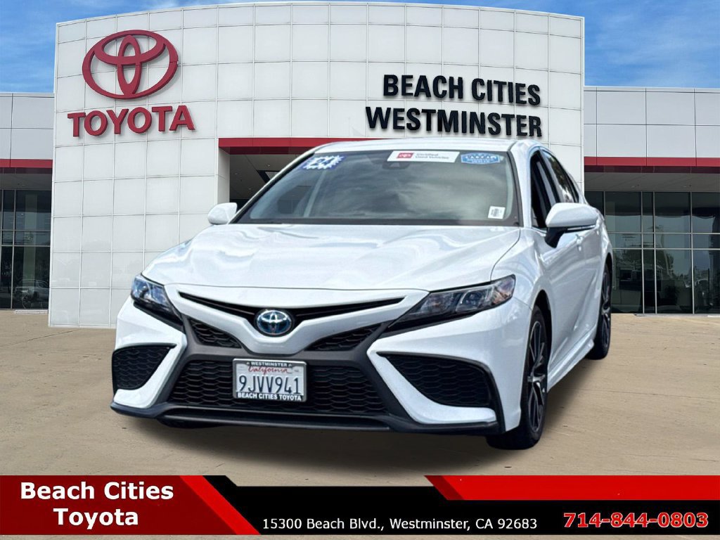 Certified 2024 Toyota Camry SE FWD image 5