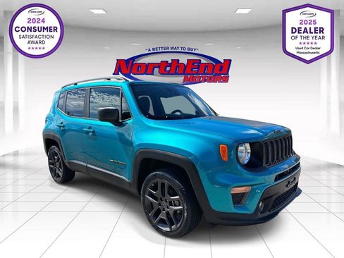Used 2021 Jeep Renegade Latitude w/ Sun & Sound Group image 1