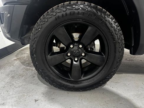 Used 2016 RAM 1500 Rebel w/ Luxury Group image 8