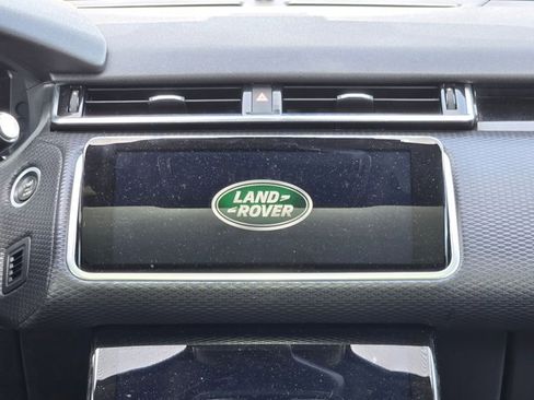 Used 2018 Land Rover Range Rover Velar R-Dynamic SE image 14