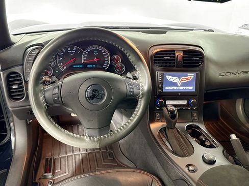 Used 2012 Chevrolet Corvette Grand Sport w/ 3LT Preferred Equipment Group image 21