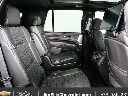 Certified 2023 Cadillac Escalade Sport Platinum w/ LPO, ONYX Package AWD/4WD image 24