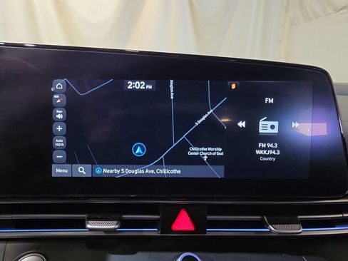 Used 2024 Hyundai Elantra SEL FWD image 19