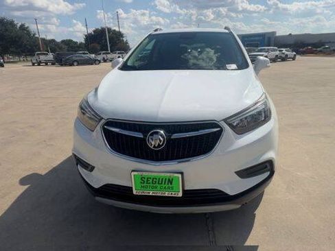 Used 2018 Buick Encore Preferred FWD image 3