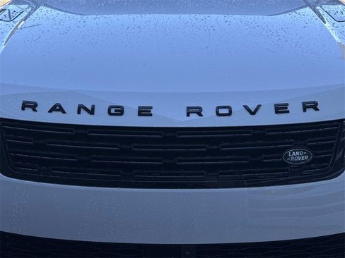 Certified 2023 Land Rover Range Rover Sport SE Dynamic image 11