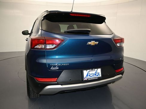 Used 2021 Chevrolet TrailBlazer LT w/ Convenience Package FWD image 22