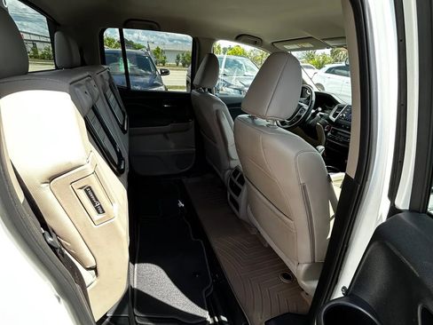 Used 2018 Honda Ridgeline RTL image 25