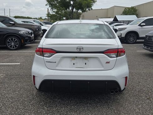 Used 2023 Toyota Corolla SE FWD image 6