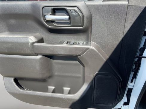 Used 2024 Chevrolet Silverado 1500 Custom image 24