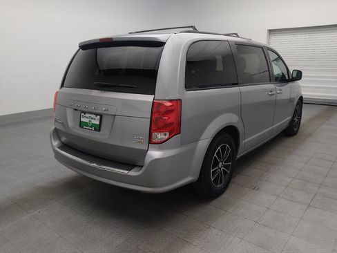 Used 2018 Dodge Grand Caravan GT FWD image 9