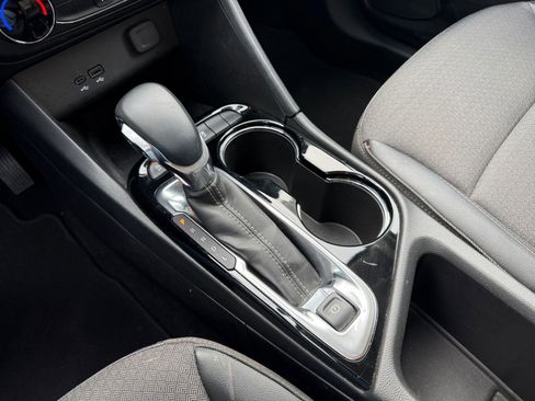 Used 2025 Buick Encore GX Preferred image 41