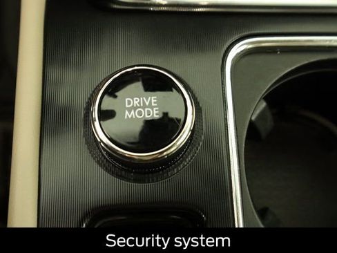 Used 2022 Lincoln Corsair AWD w/ Equipment Group 101A image 54