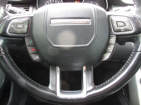 Used 2014 Land Rover Range Rover Evoque Pure Plus image 12