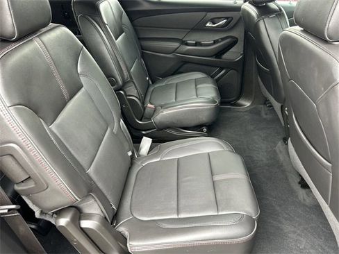 Used 2023 Chevrolet Traverse RS image 14