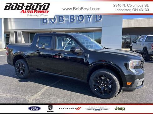 New 2026 Ford Maverick Lariat w/ Black Appearance Package AWD/4WD image 1