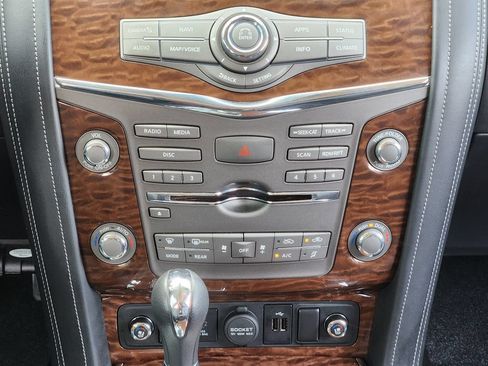 Used 2019 Nissan Armada Platinum w/ Captain's Chairs Package AWD/4WD image 23
