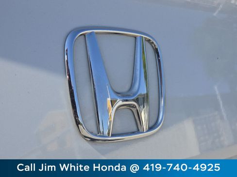 Used 2023 Honda Civic Sport image 17